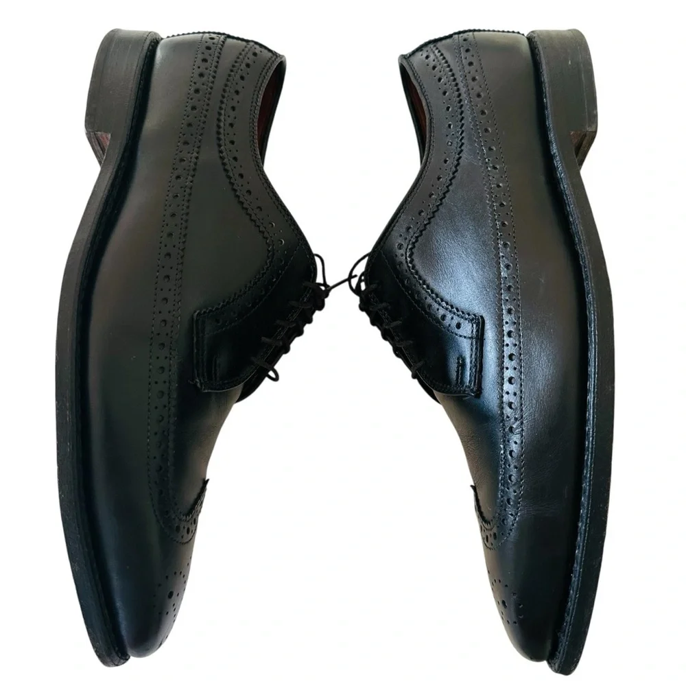 Allen Edmonds refined sits style