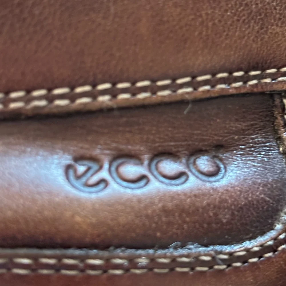 Ecco preowned gently