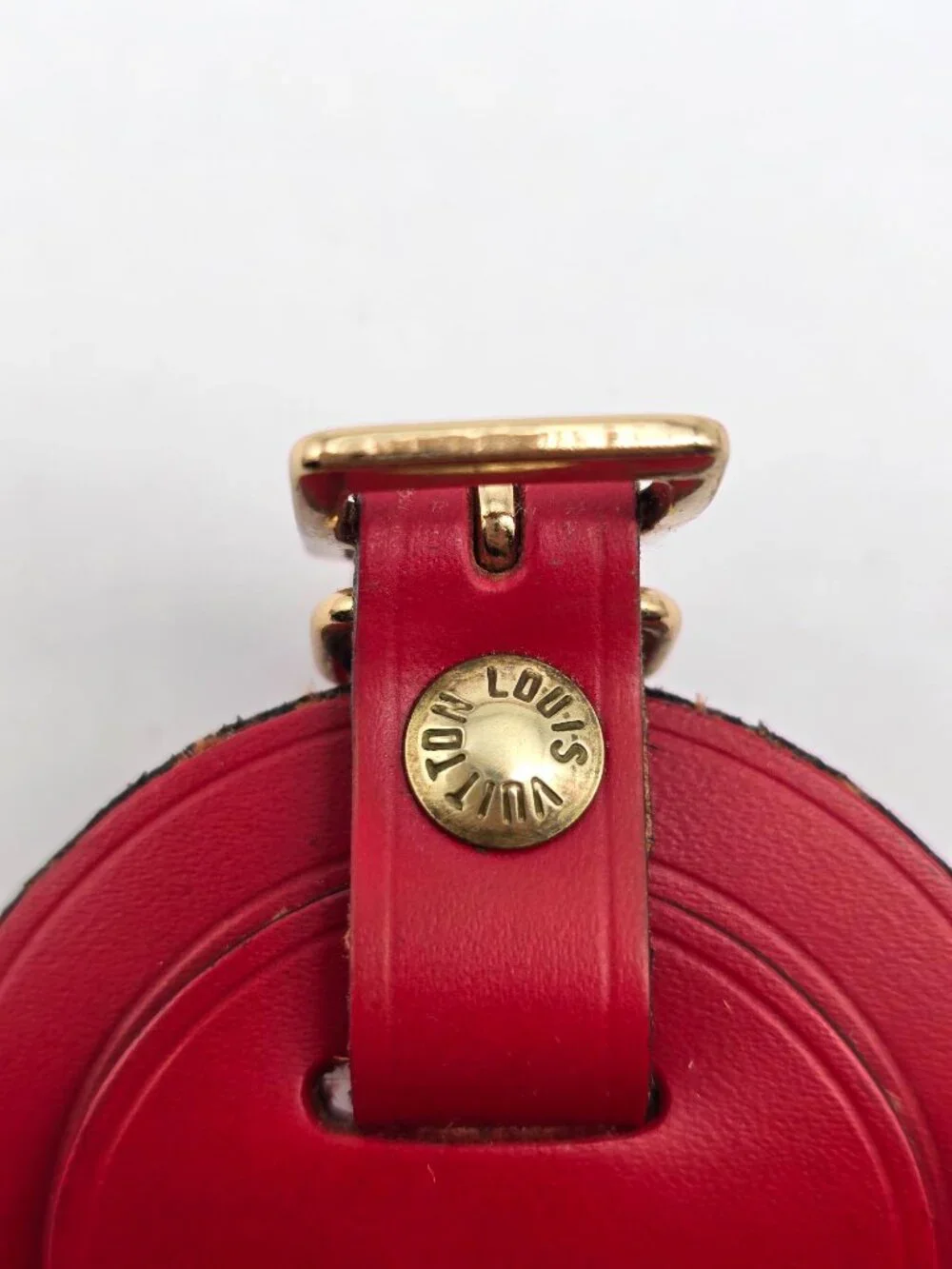 Louis Vuitton accessory crafted retains