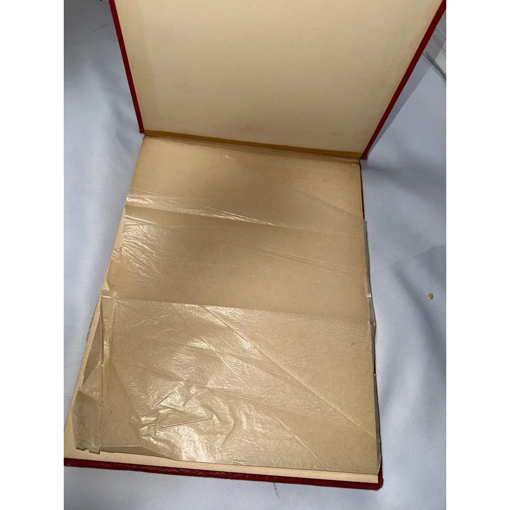The Unbranded Brand vintage faux