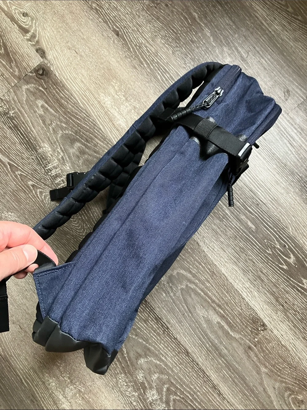 Timbuk2 division laptop