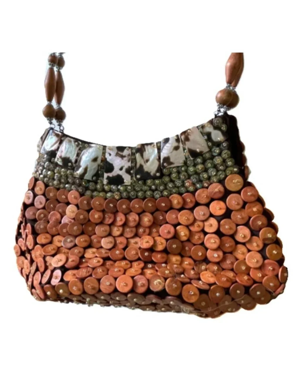 Michelle Lee rows spotless bead