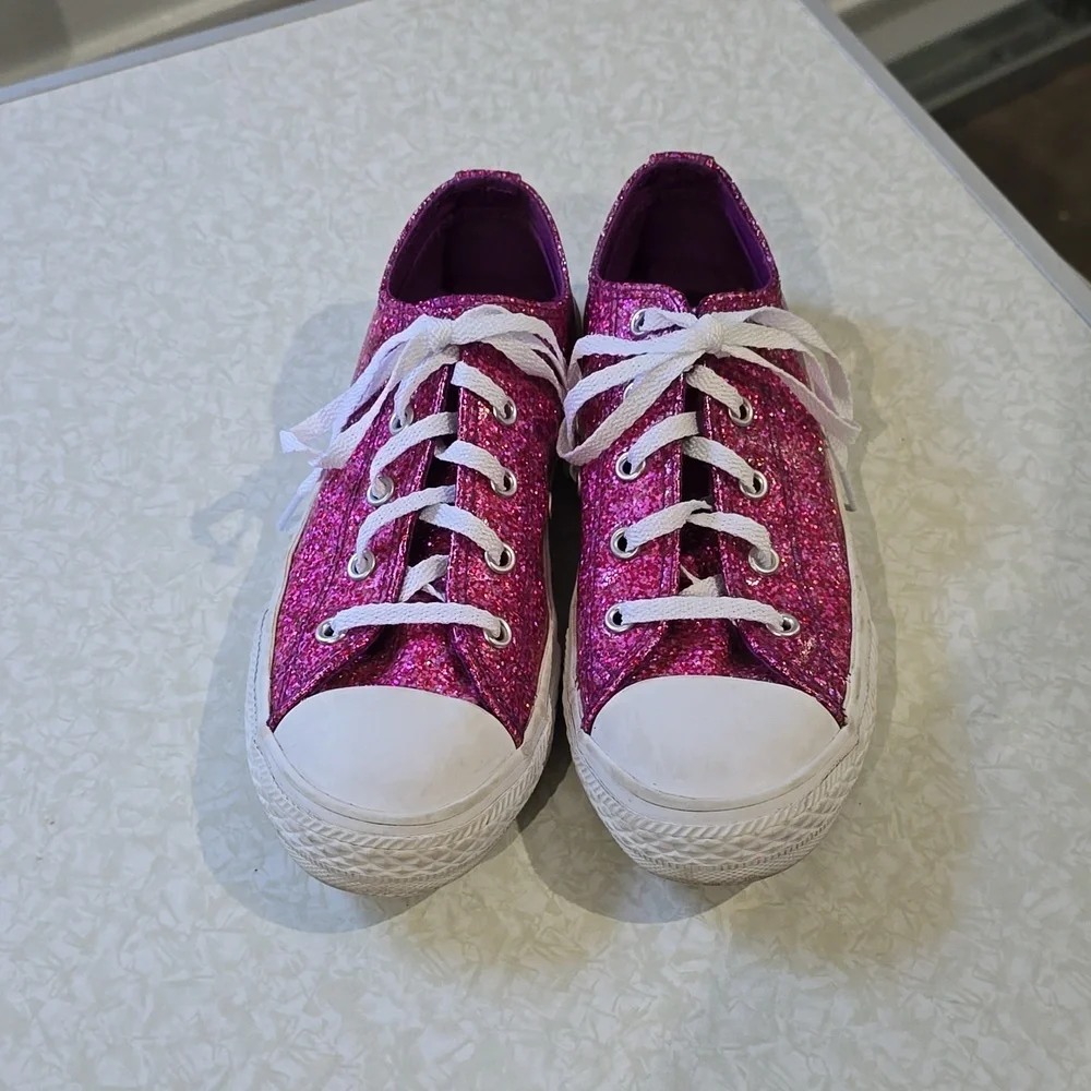 Converse Pink Glitter Low All Star Sneakers, Sz 3 Junior‎