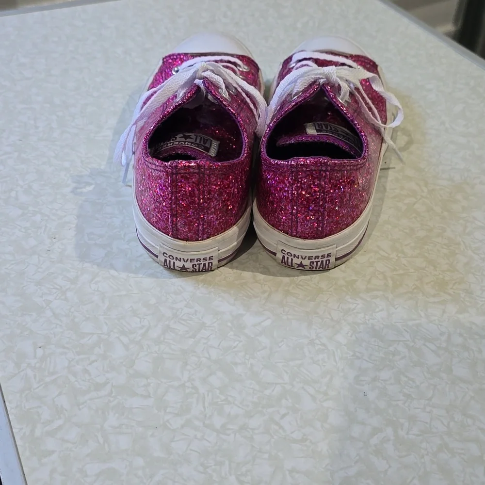 Converse Pink Glitter Low All Star Sneakers, Sz 3 Junior‎