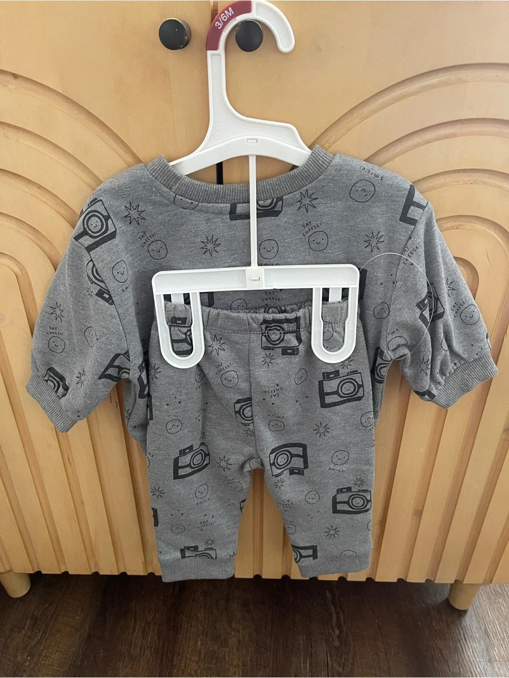 Cat & Jack nwot grey
