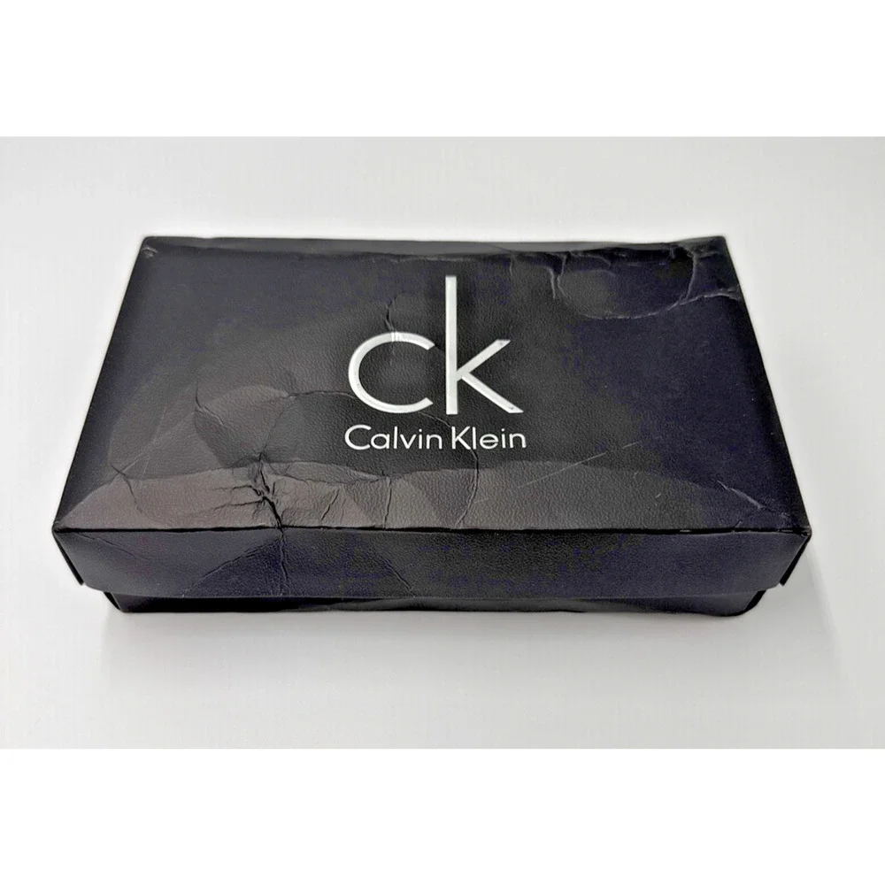 Calvin Klein calvin klein