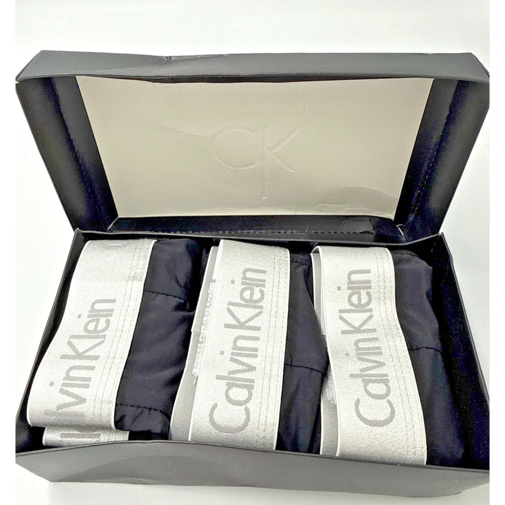 Calvin Klein calvin klein