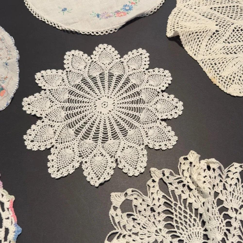 Vtg Doilies White Crochet Floral Embroidered Mixed 7pc Mixed Sizes Cottagecore