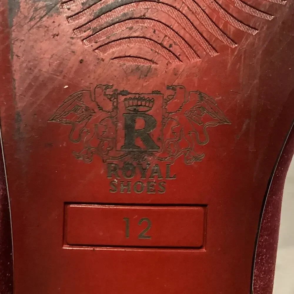 Royal Shoes this listing