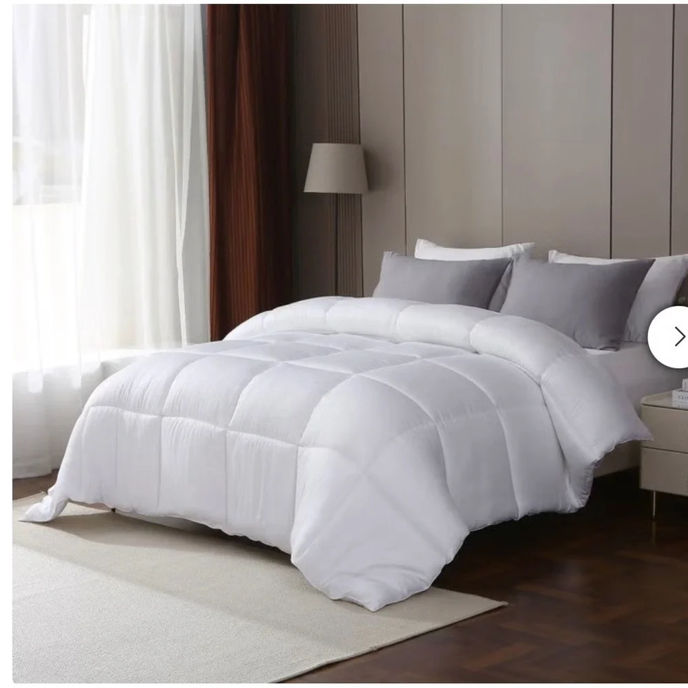 Bamboo Comforter Unisex White NEW Box Stitch Breathable - TWIN