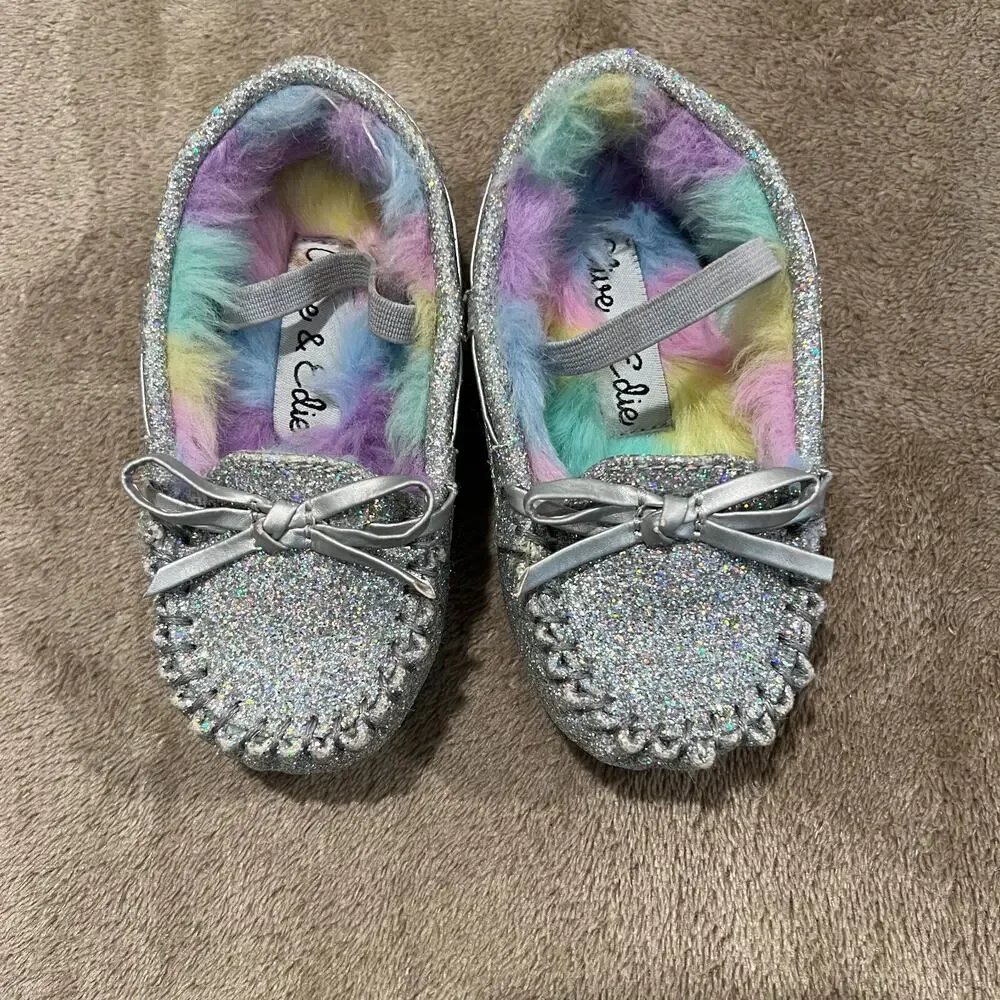 Olive & Edie Silver Glitter Moccasin Slippers, Faux Fur Lined Baby Girl's Size 5