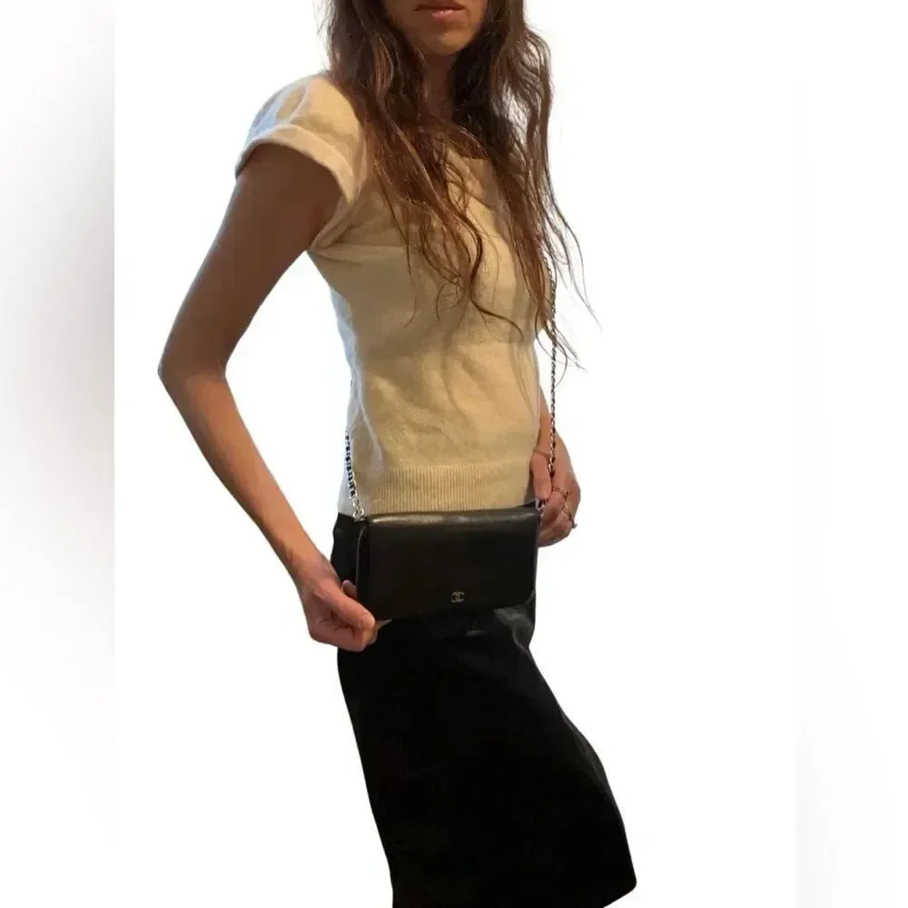 CHANEL chic black