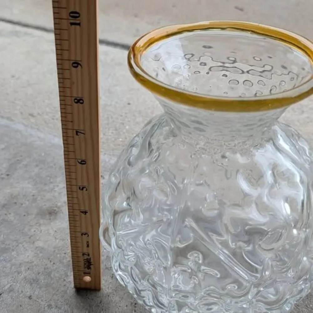 Unbranded textured crystal