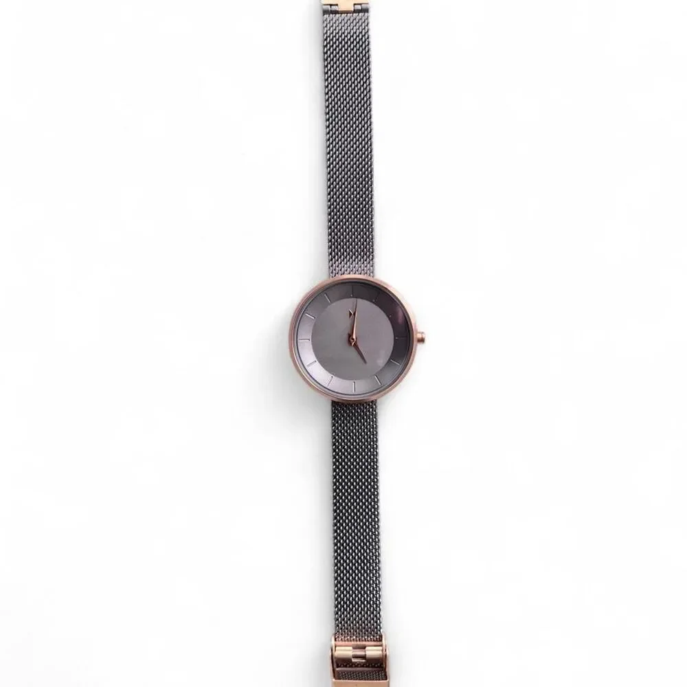 MVMT rose gold