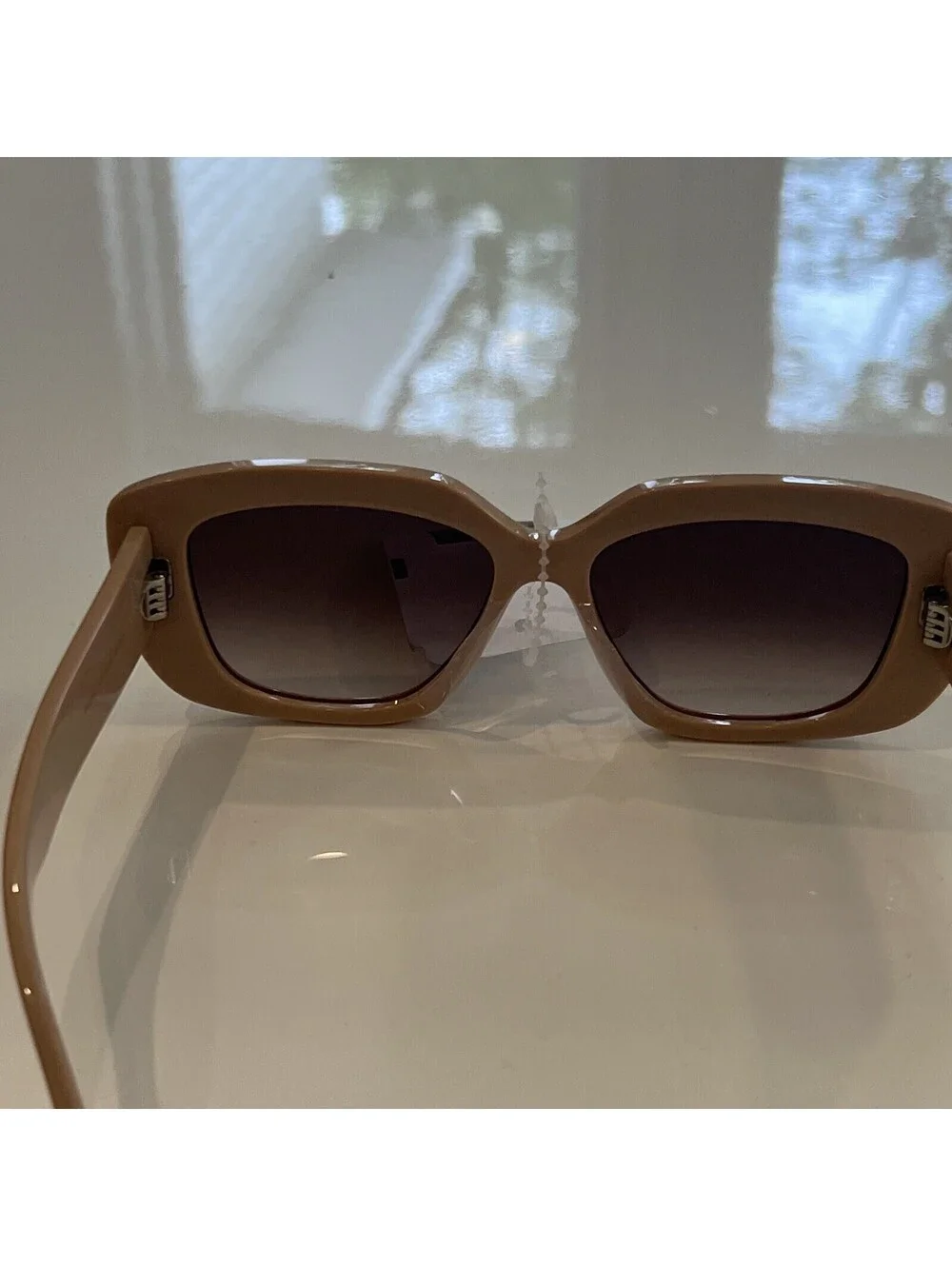 Celine elevate forward