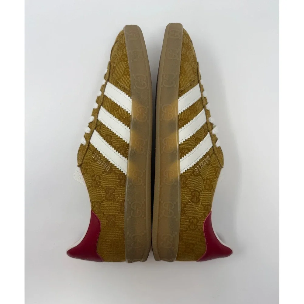 Gucci size 10