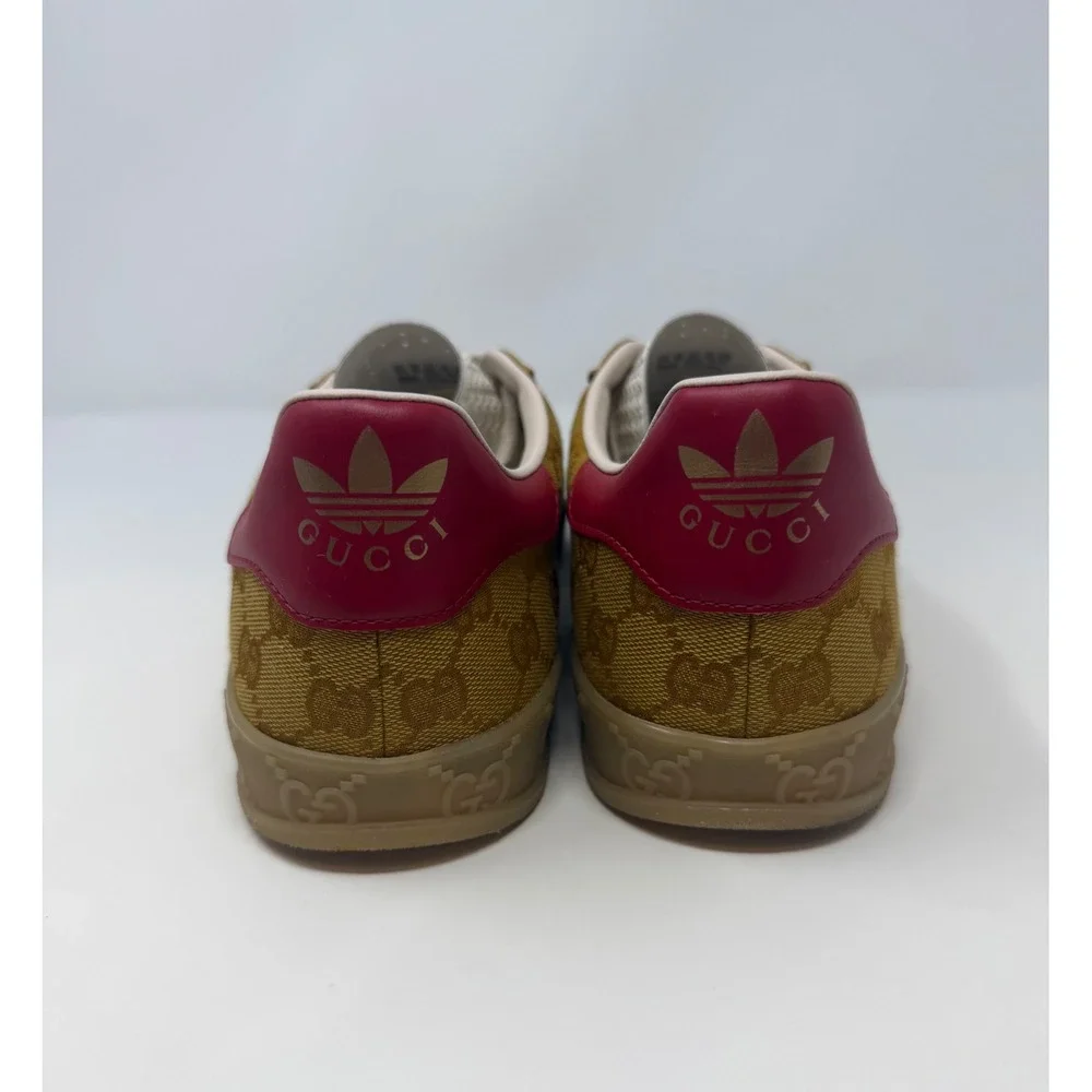 Gucci size 10