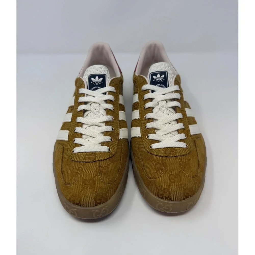 Gucci size 10