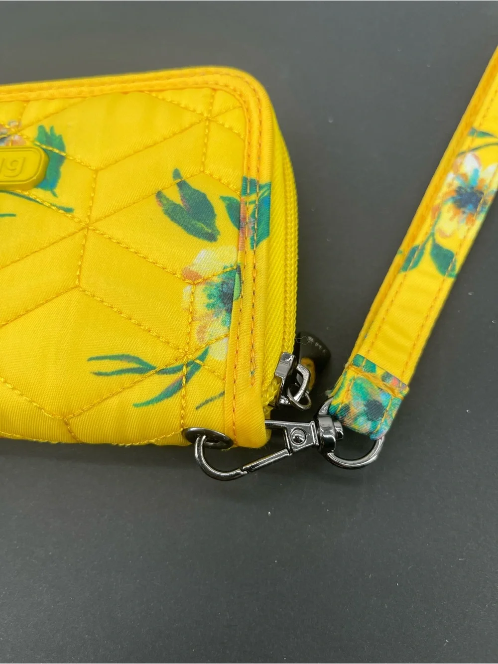 lug teal wristlet