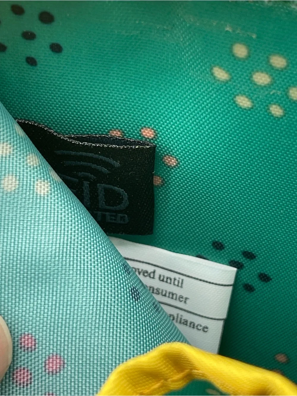 lug teal wristlet