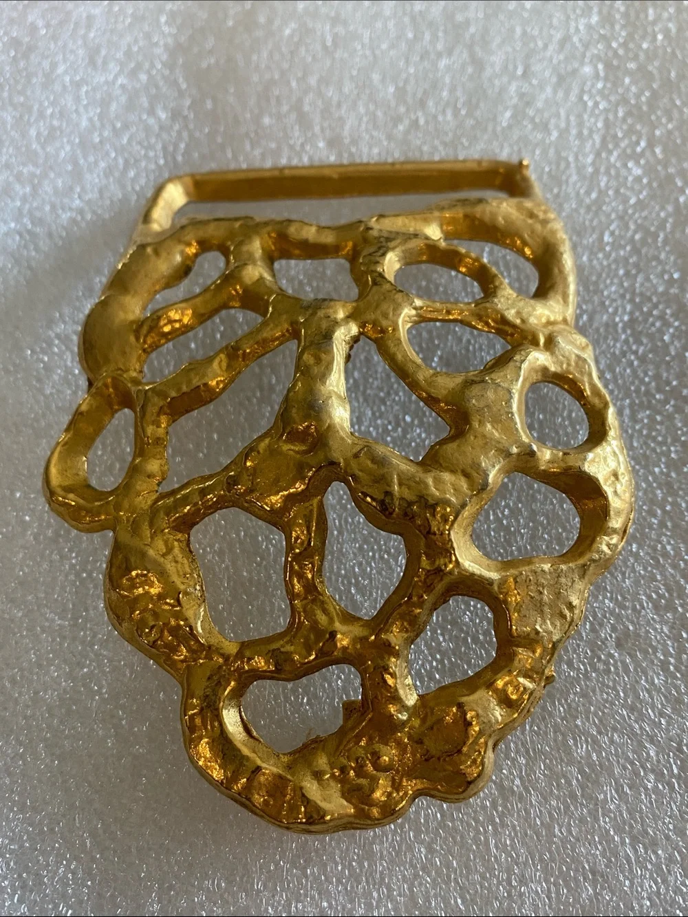 N/A elegant gold