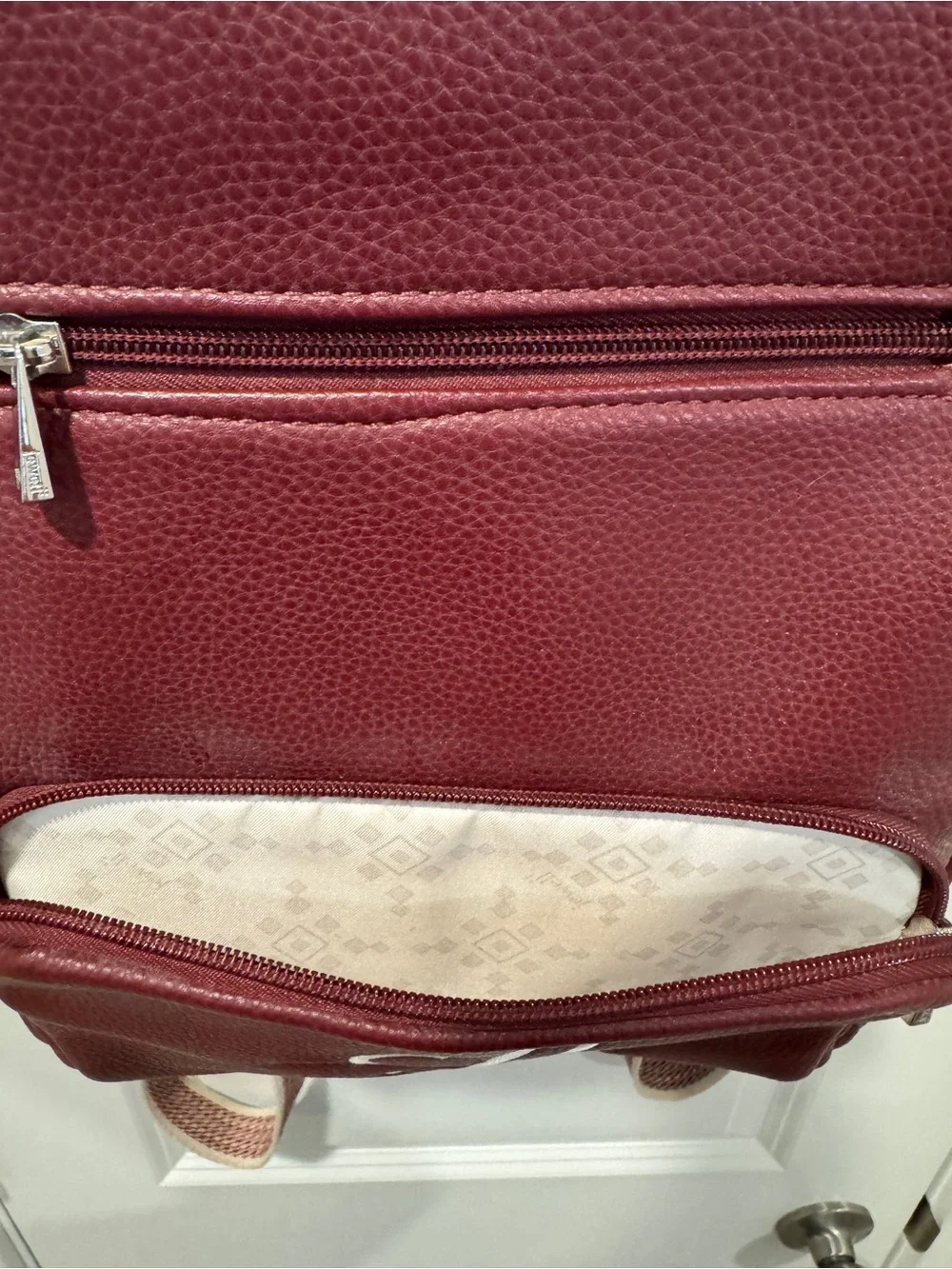 thirty-one sleek burgundy