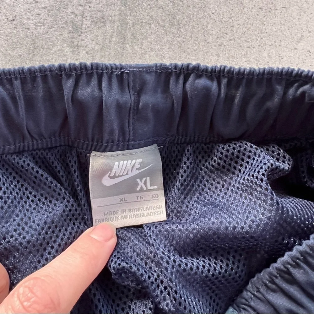 Nike 23 around item