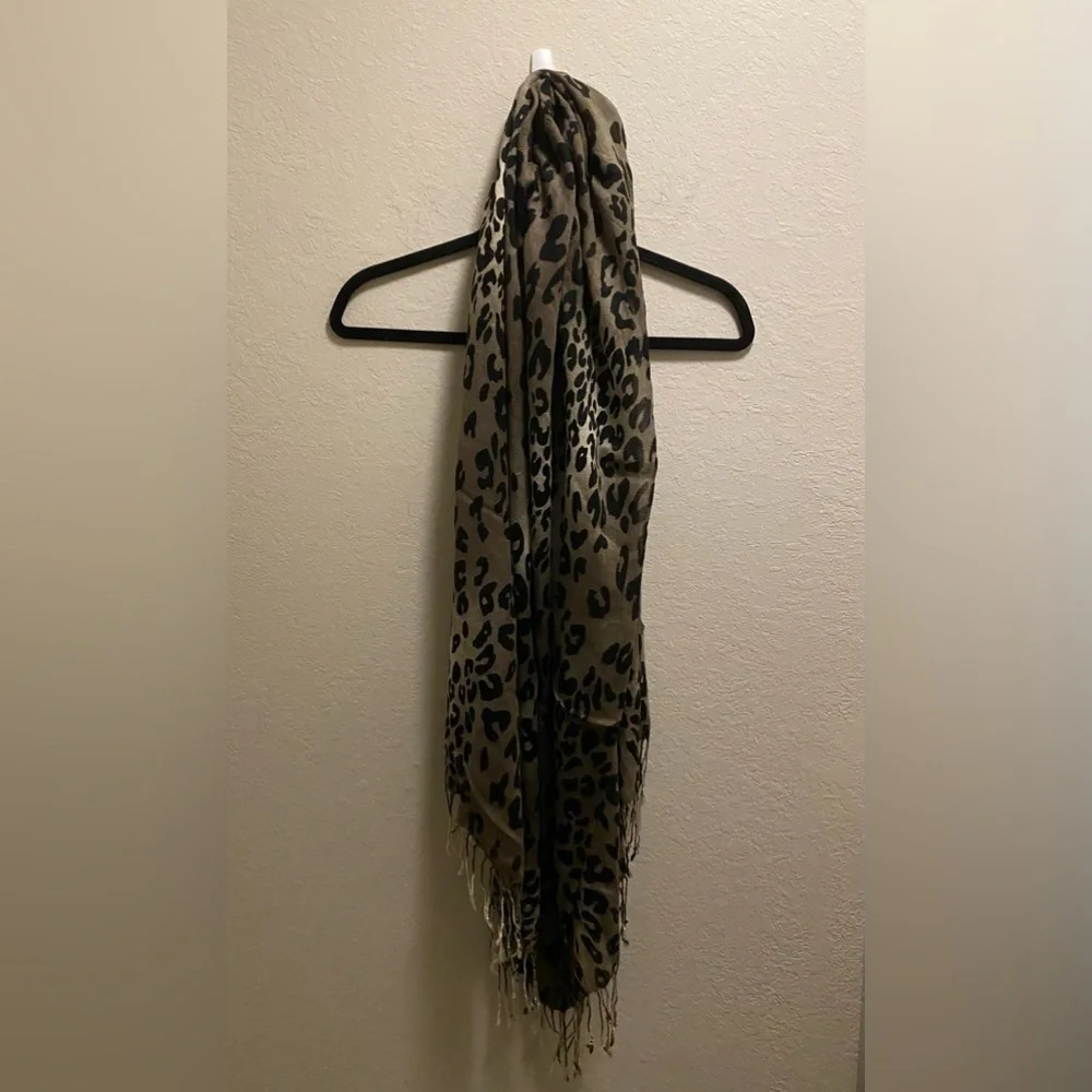 N/A unsure material