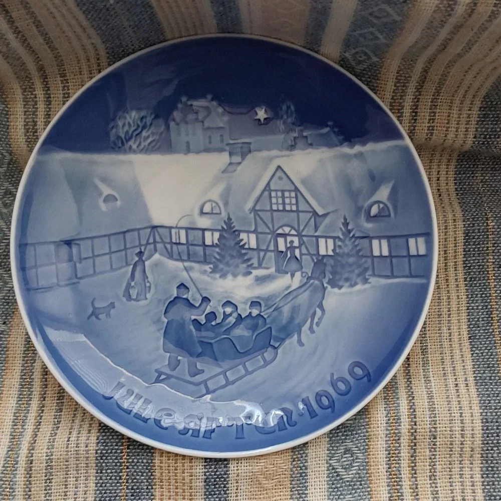 Royal Copenhagen vintage “christmas