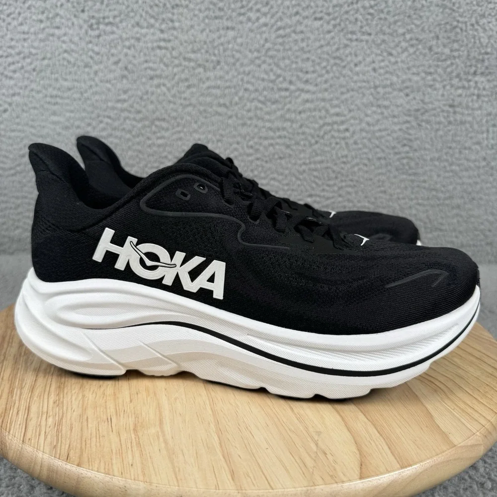 Hoka One One Clifton 10 Mens Size 9 EE Wide Black White Running Shoes Sneakers‎