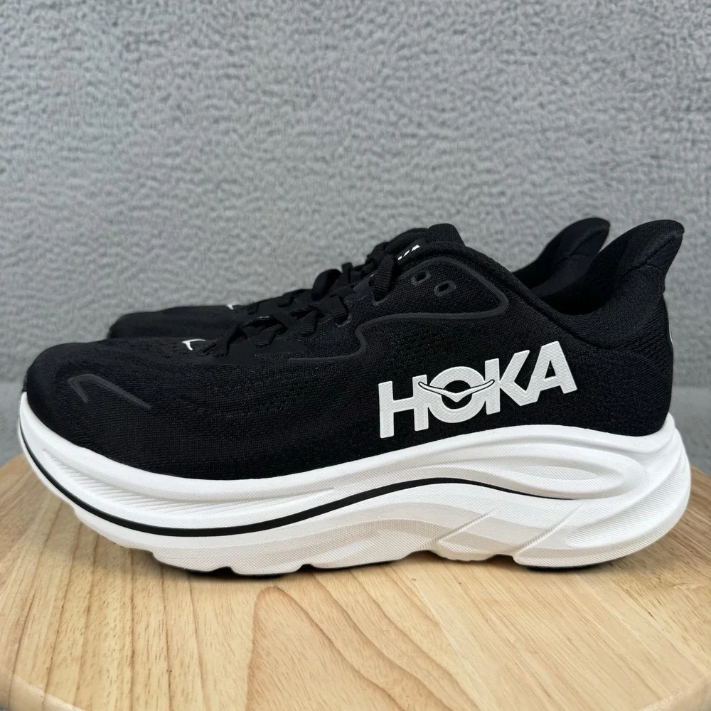 Hoka One One excellent pre