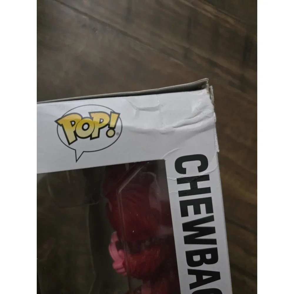 Funko Pop! Star Wars Chewbacca #419 Valentine Red Heart Figure 2020
