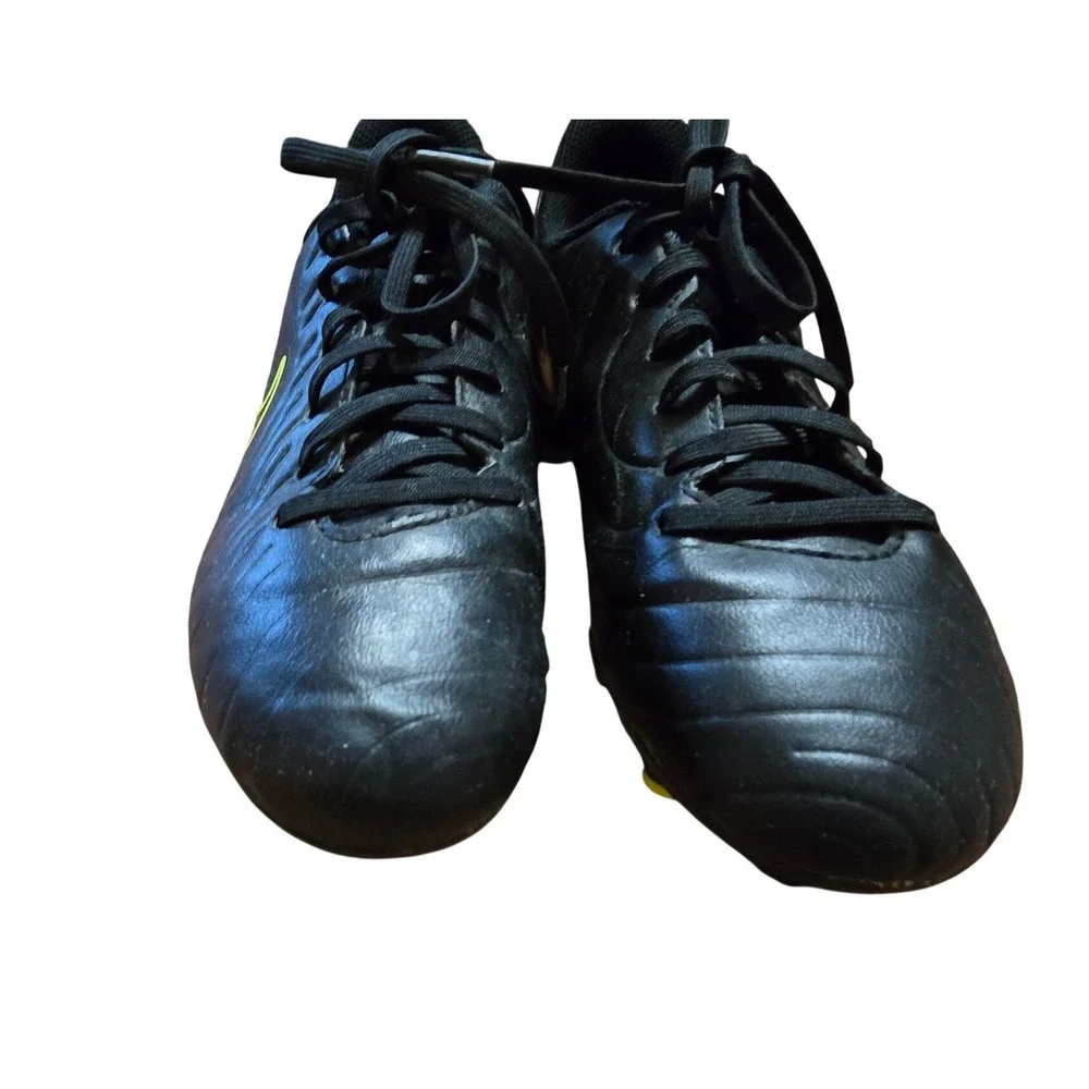 Nike classic performance