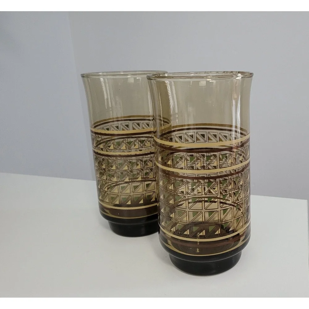 Retro Brown Glasses‎ Drinking Glasses with Textile Checkered Design – Set of Two
