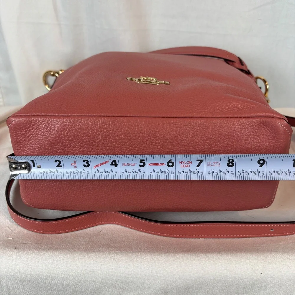 Coach nwt abby