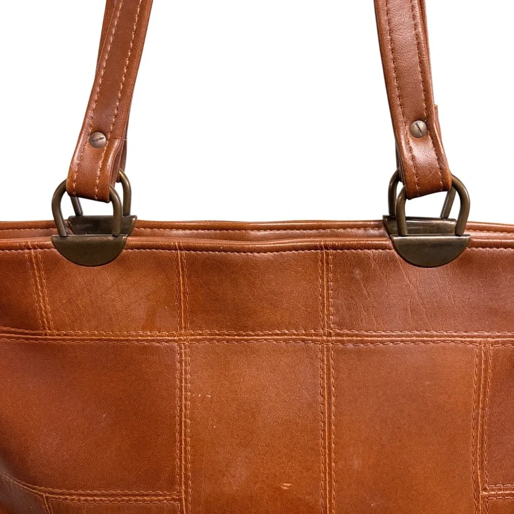 The Unbranded Brand dual shoulder