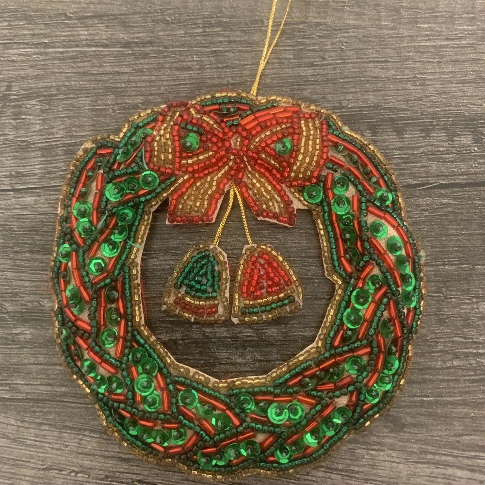 Vintage Beaded Sequins Christmas Wreath Ornament Bow‎ and Bells Holiday Decor