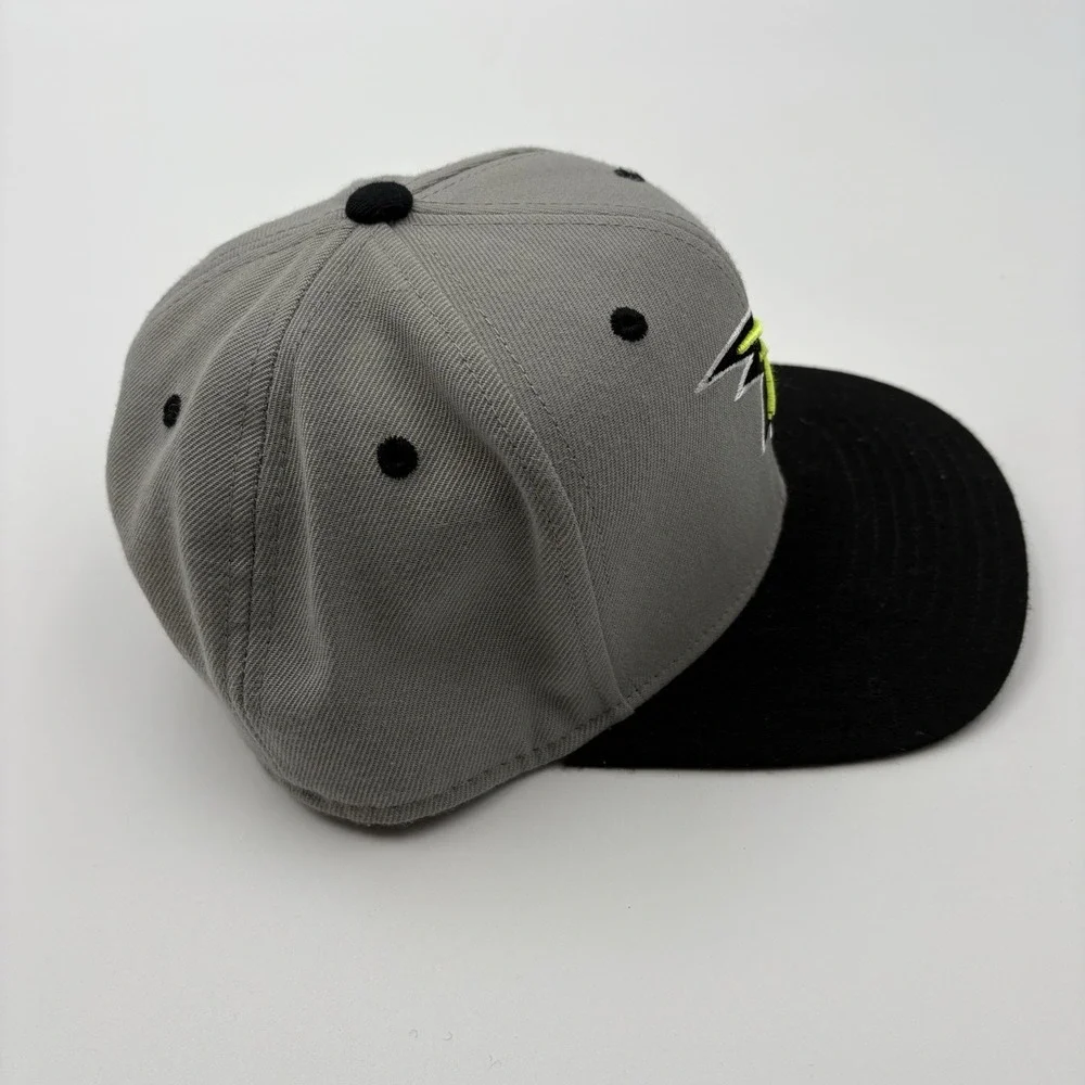 adidas description item