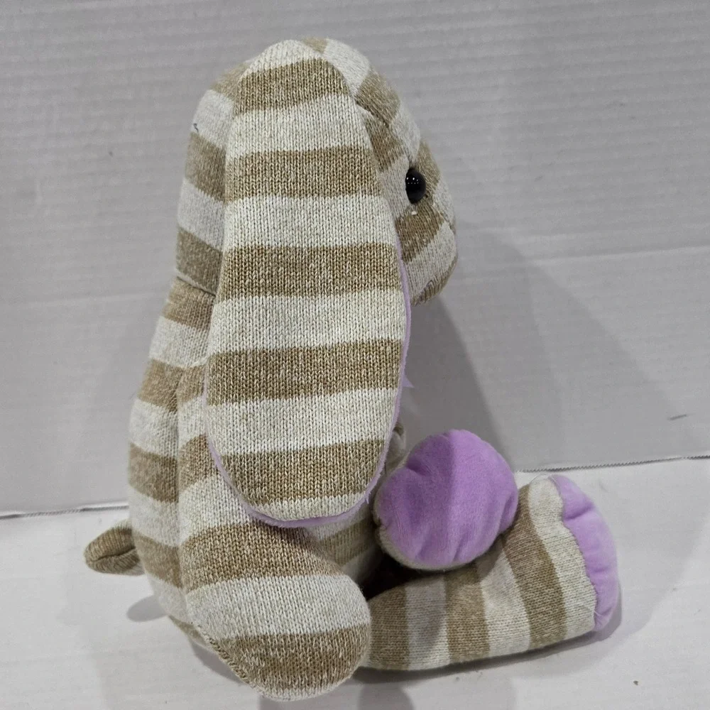 Kellytoy plush bunny