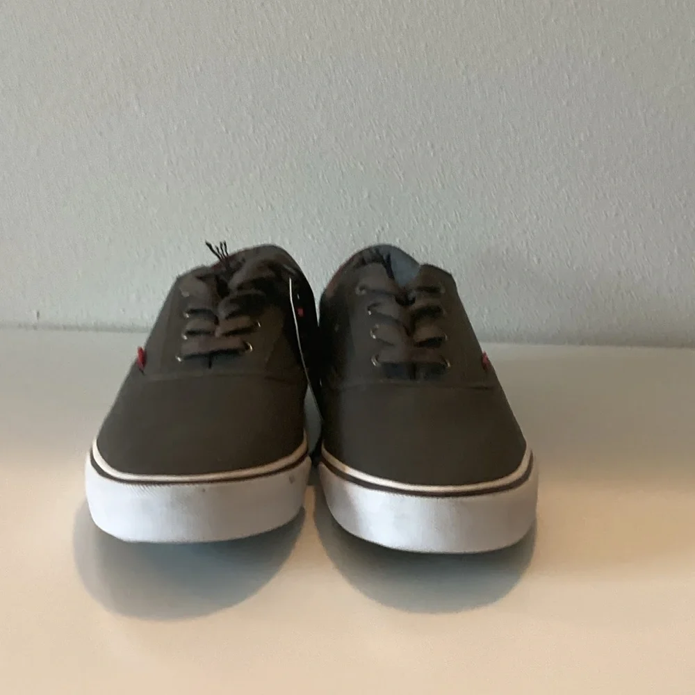 Levi's‎ Men's Gray Canvas Low-Top Sneakers with Brown Trim Size 10.5 NB