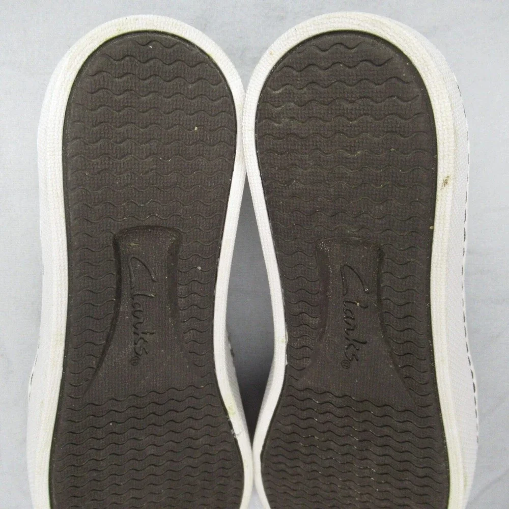 Clarks stylish comfortable