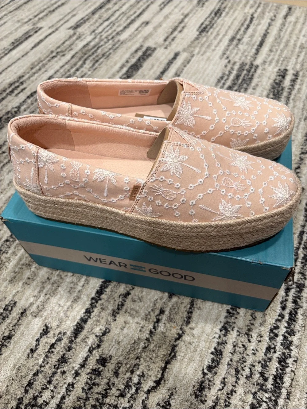 TOMS Valencia Dusty Apricot‎ Tropical Eyelet