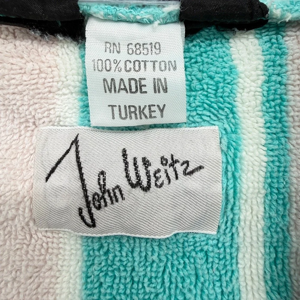 John Weitz 23 chest