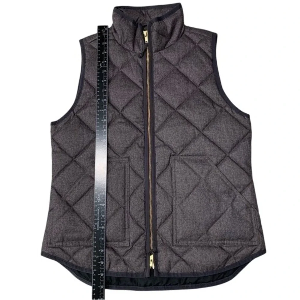 J Crew Quilted Puffer Vest Heathered Charcoal Gray Size S‎ Down Fill Zip Pockets