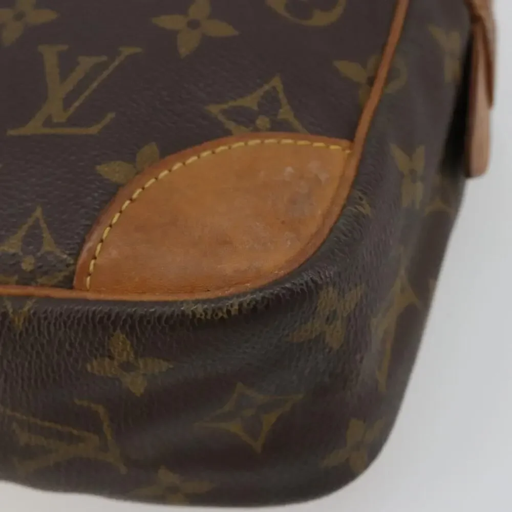 Louis Vuitton height width