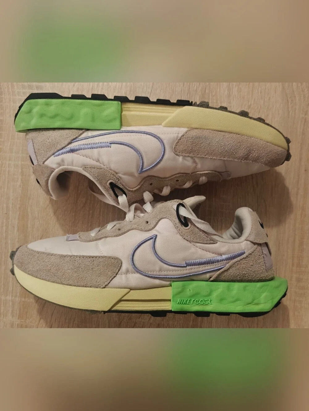 Nike women sneakers