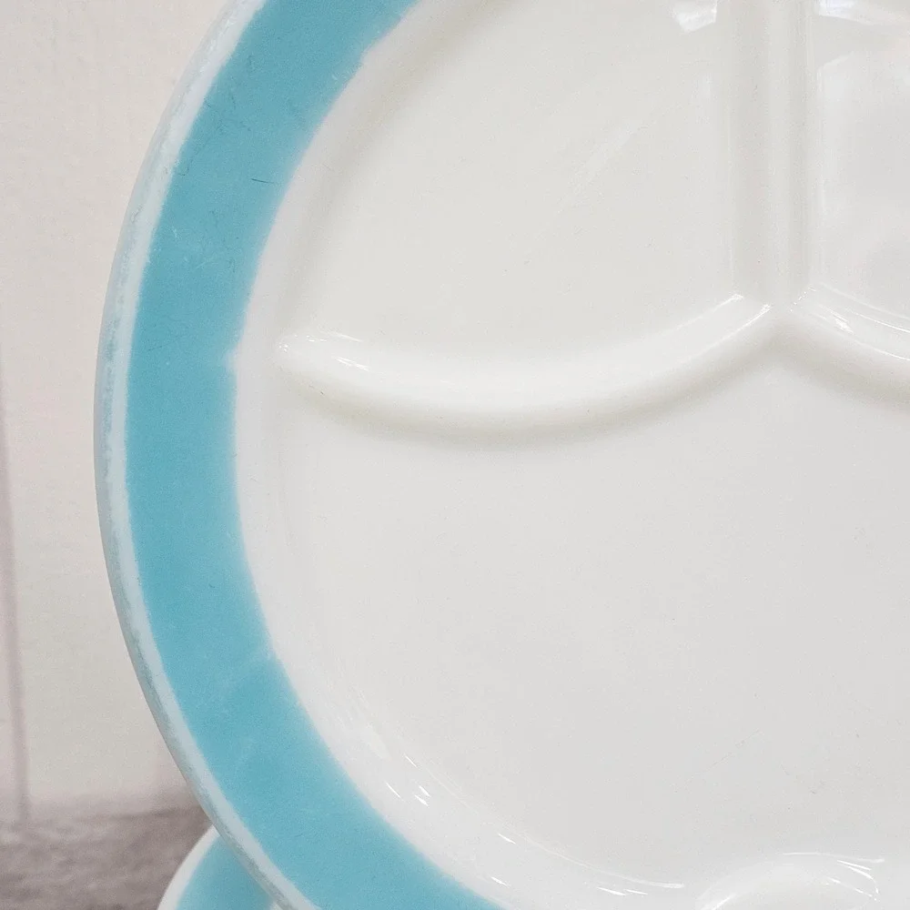 Corning vintage milk