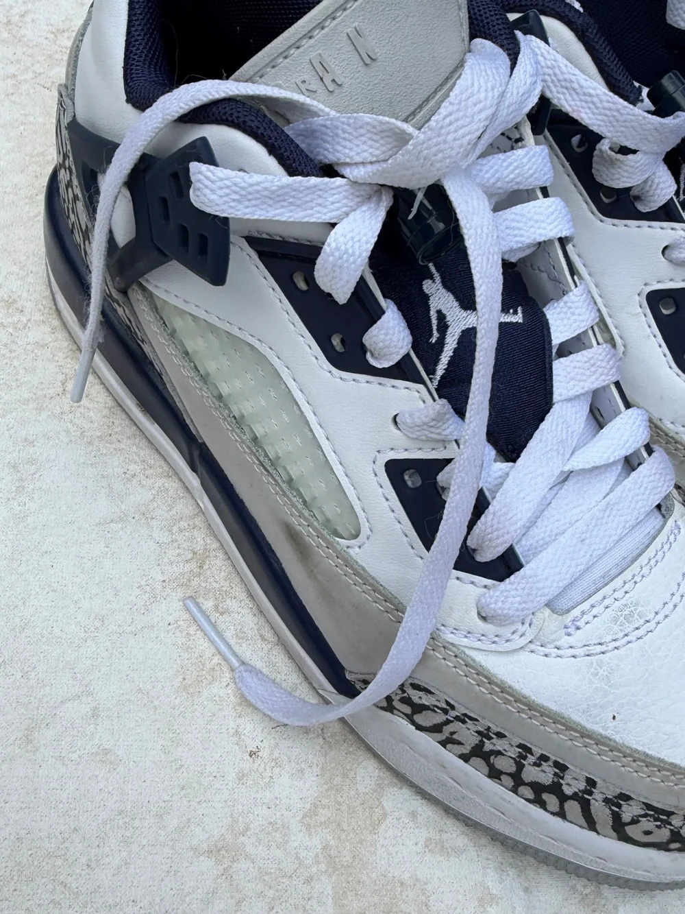 Nike lightly worn