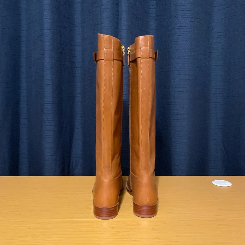 Tory Burch highlights cognac