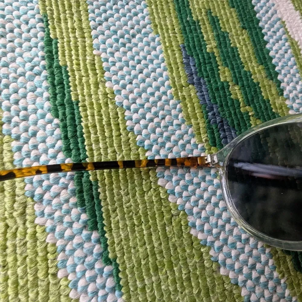 N/A clear frame
